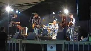 Dr. Blå Down home woman