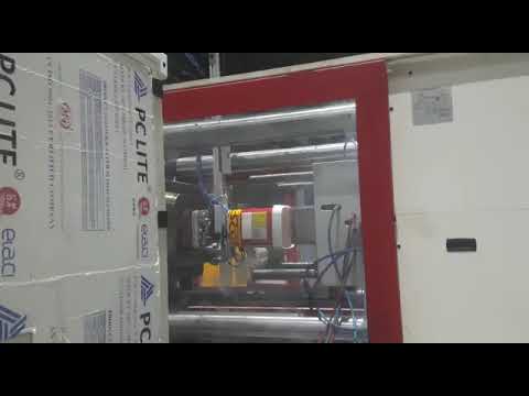 In-Mould Labelling (IML) Robot For Buckets