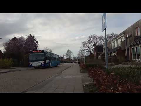 Bus 13 Leeuwarden - Drachten bij Harkema Nijebuorren
