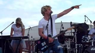R5 &quot;Wishing I was 23&quot;