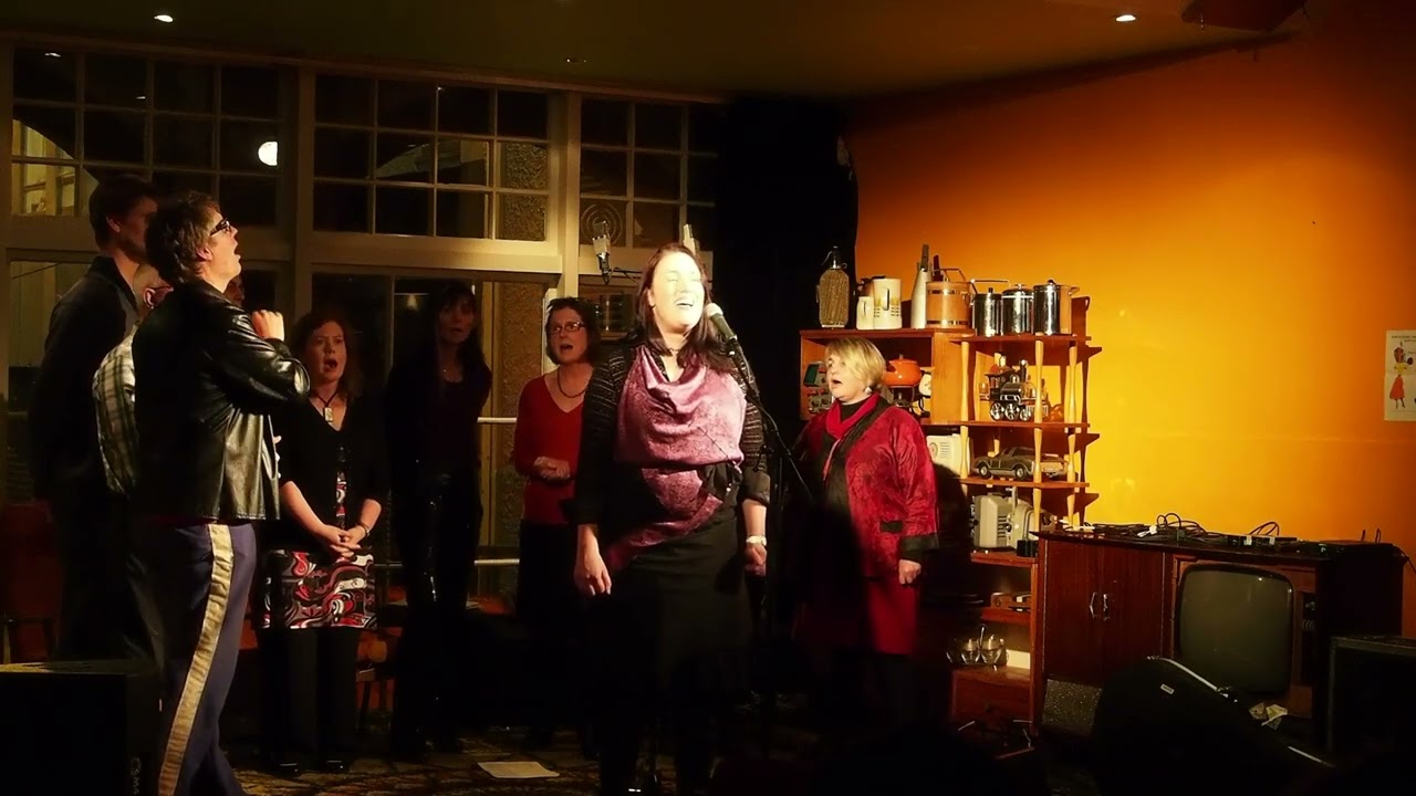 I can see clearly now at RNZ party Meow 2012