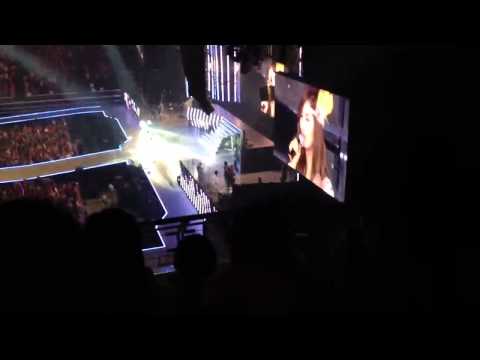 [SNSD] 111210 2011 Girls' Generation Tour Part 41