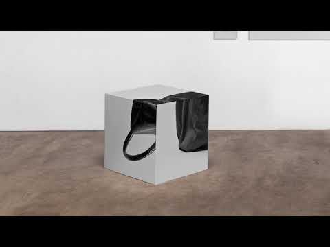 download lagu mp3 mp4 Delphine Burtin, download lagu Delphine Burtin gratis, unduh video klip Delphine Burtin
