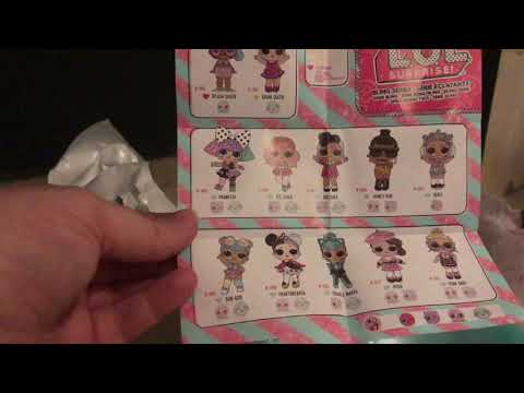 Scarlett 3 years old opening a lol bling surprise ! The pink baby