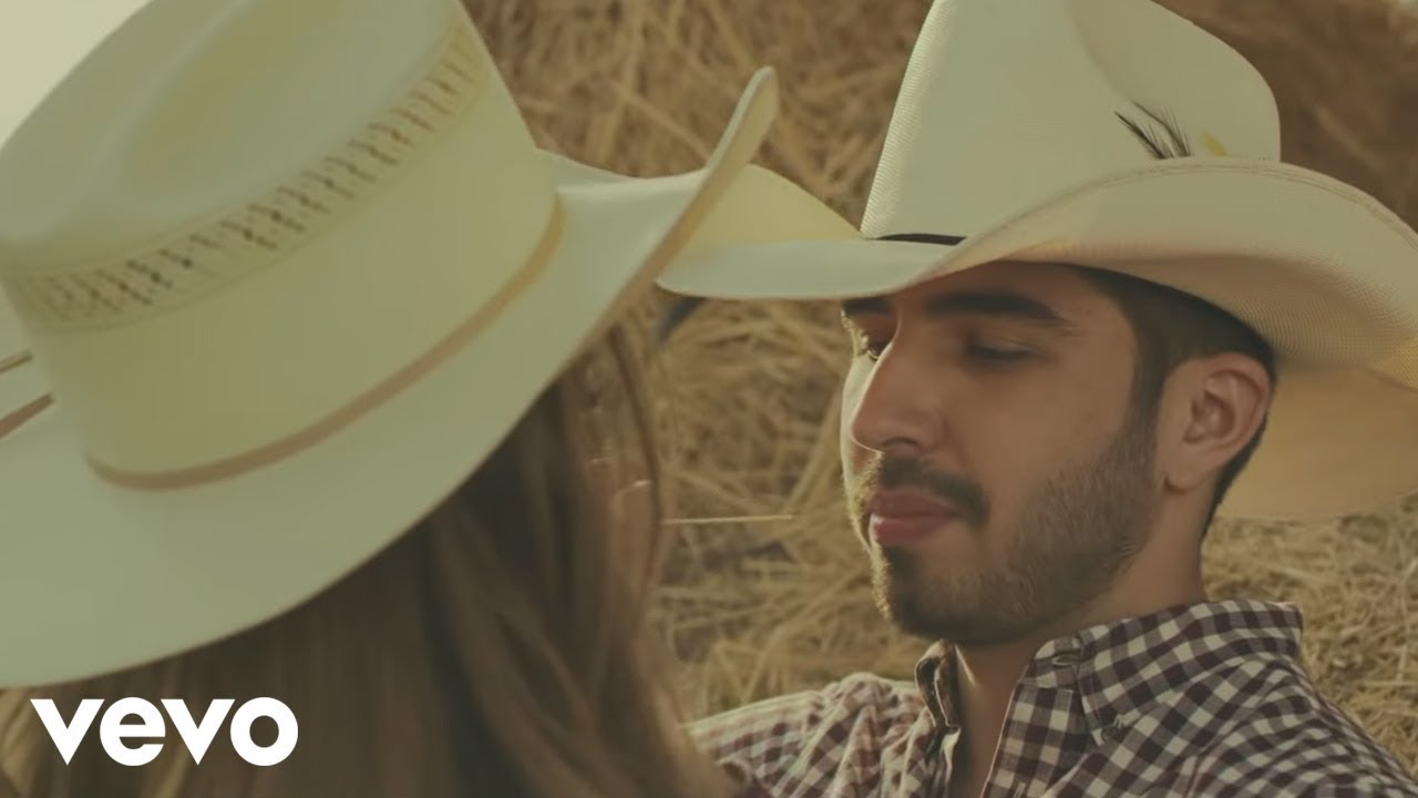 Tan Bonita Pero Muy Celosa Letra