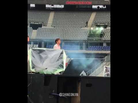 190607 BTS PARIS INTRODUCTION [D1 Stade de France]