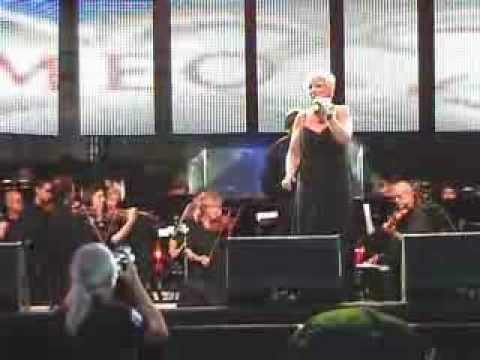 Carin Filipcic "Siehe da sie liebt"