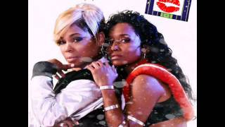 TLC - Gift Wrapped Kiss