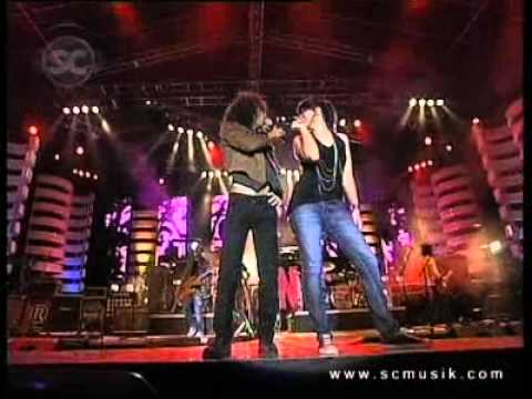Slank - Pandangan Pertama feat Melanie (Live)