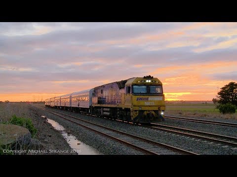GSR 2AM8 "OVERLAND" Passenger Train At Sunset - PoathTV