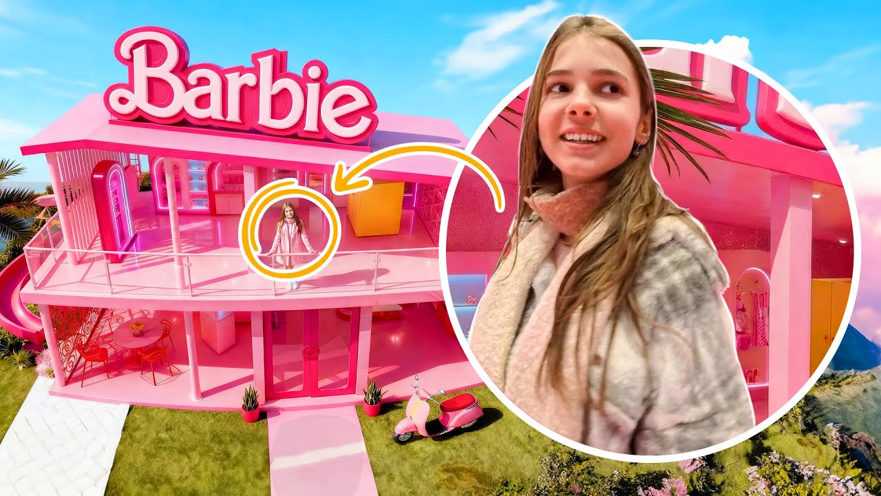 Катя у Барби дома