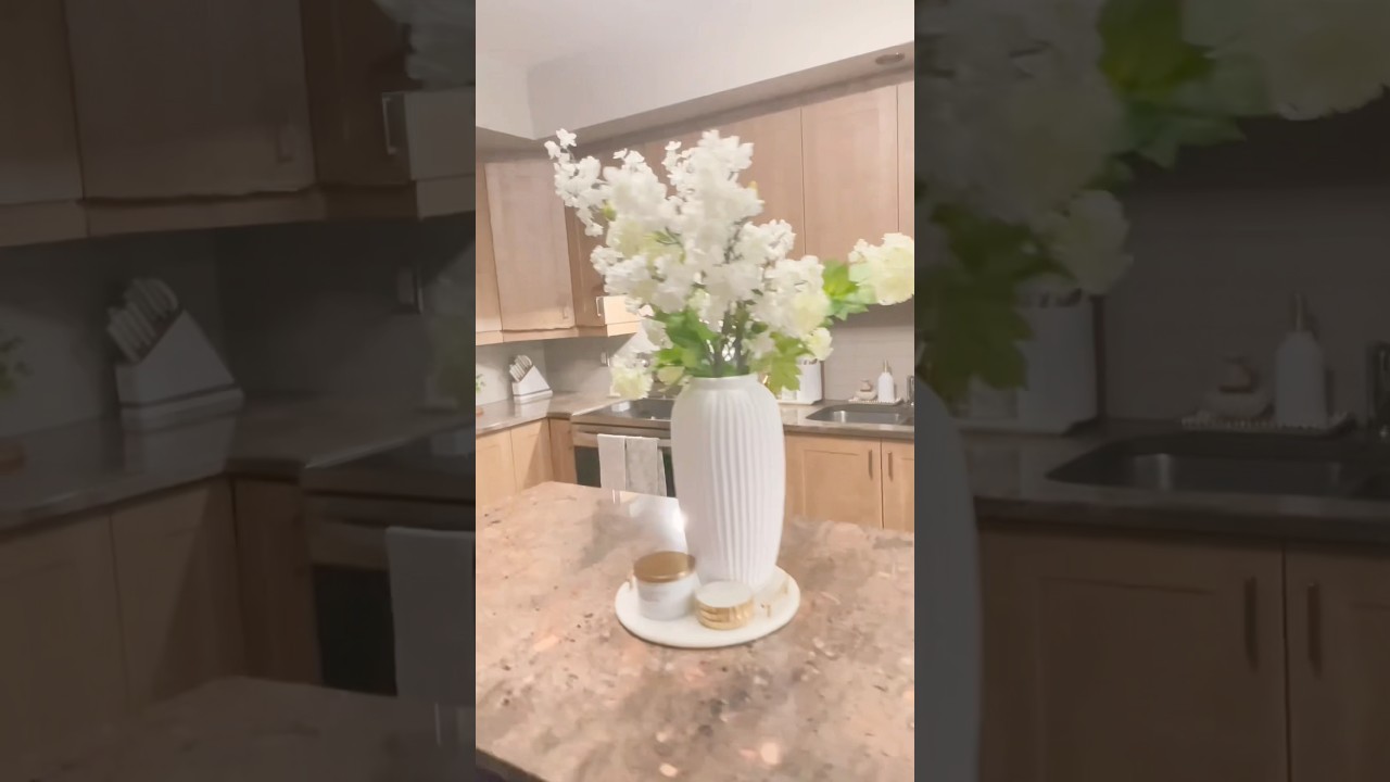 Summer kitchen refresh.#kitchenaesthetics #kitchenrefresh #kitcheninspiration #homedecor