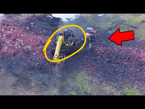 20 Most Dangerous Excavator Operator Fails Compilation | Total Idiots at Work 2025