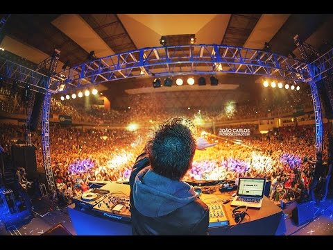 DJ PV - Som da Liberdade (Ao Vivo)