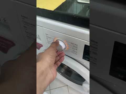 Making tokyo drift music with washing machine 😱🎶 #jokes #washingmachine #memes #lifehacks