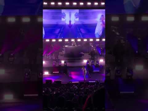 KAEVE (M2H) , GONZALO GENEK CANTANDO CHAMPAGNE EN VIVO || PARQUE DE LA EXPOSICIÓN