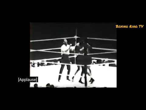 Joe Louis  VS  Primo Carnera Yankee stadium, Bronx, New York. June 25, 1935.