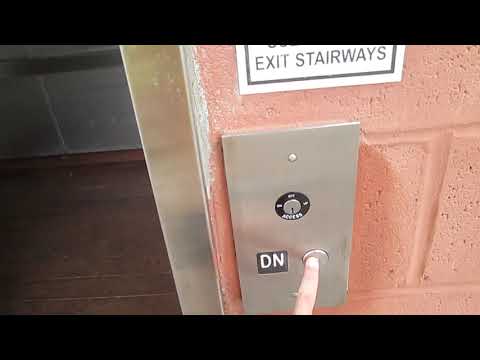 2009 Delaware Hydraulic elevator @ DuPont Environmental Education Centre, Wilmington DE