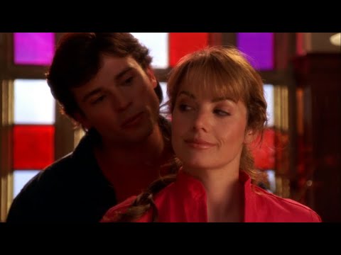 Smallville || Bizarro 7x01 (Clois)|| Bizarro Flirts with Lois [HD]