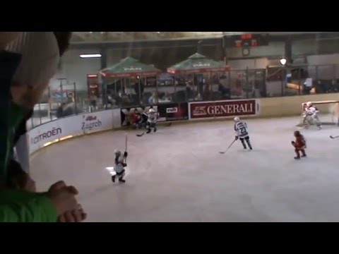 U12: Crvena zvezda - Medvešćak 1:5 (1. trećina)