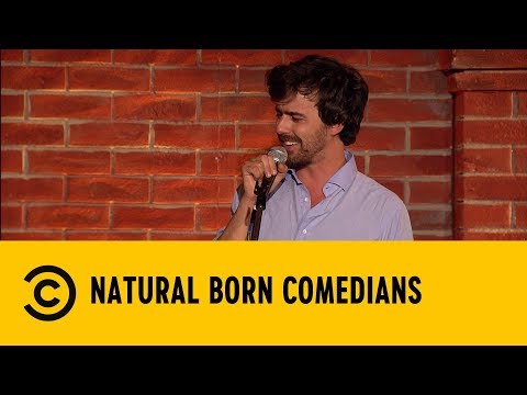 Stand Up Comedy: Diventare famosi grazie a Facebook - Luca Ravenna - NBC - Comedy Central