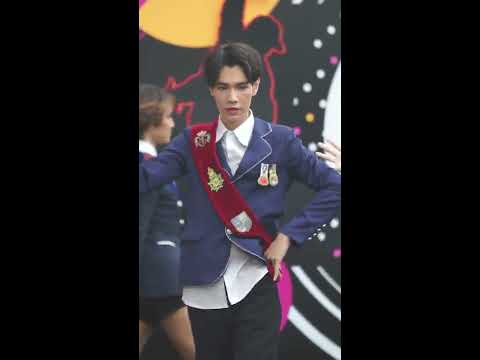 180331 Boy’s Commic cover WJSN (... as Bona) - 비밀이야 (Secret) @ Central Chaengwattana Cover Dance