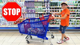 Jason visit the supermarket vlog and learns the rules of conduct