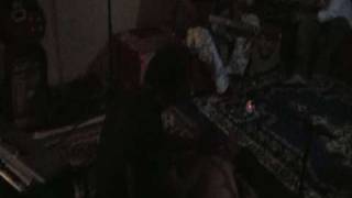 Tessalit Tinariwen et Terakaft au studio d'enregistrement en 2009 - Studio 1