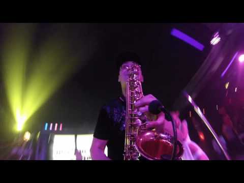 download lagu mp3 mp4 Sax Neon, download lagu Sax Neon gratis, unduh video klip Download Sax Neon Mp3 dan Mp4 320kbps Gratis