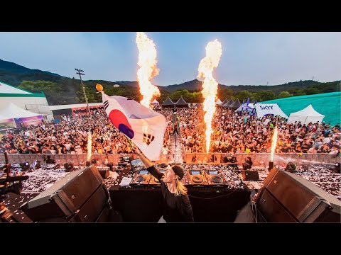 Will's World - S1:E2 Weekend in Asia