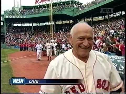 04/09/2004 Toronto at Boston (ceremony)