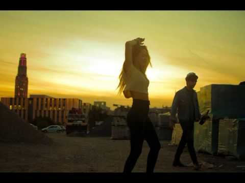 ● Allure Ft. JES - Show Me The Way ● HQ ♪