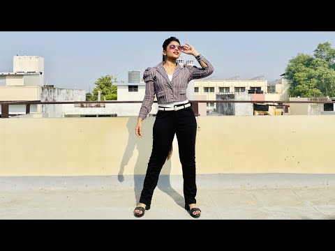 Main Toh Raste Se Ja Raha Tha | Dance | Coolie No.1 | Govinda Dance | 90's Songs| Devangini Rathore