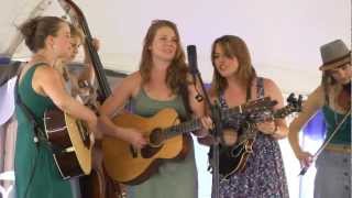 Della Mae - "Maybeline" - Grey Fox 2012