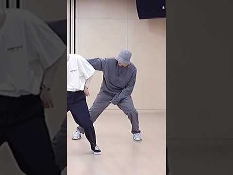 BTS - Dynamite (Dance Practice) JUNGKOOK Focus