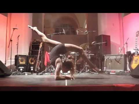 Bronwen Pattison - Contortion