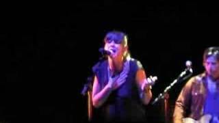 Cat Power - Naked if I want to Live  @ l&#39;Olympia