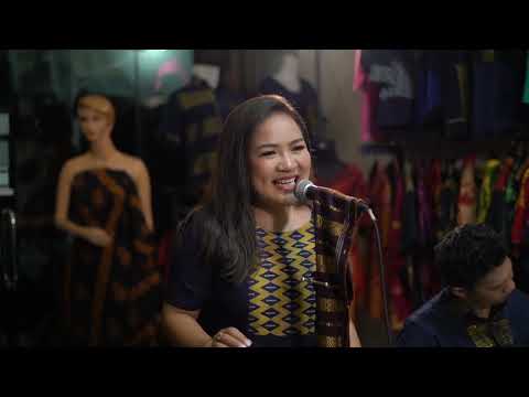 Averiana Barus - Rudang - Rudang Mejile (Official Live Record)