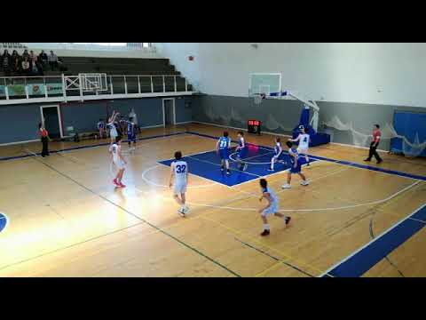 Rosalía, 70 - Marín Peixegalego, 43 (1ª Infantil)