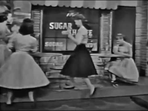 The Lennon Sisters, Roberta Shore & Rocky Rockwell - Pink Shoelaces (1959)