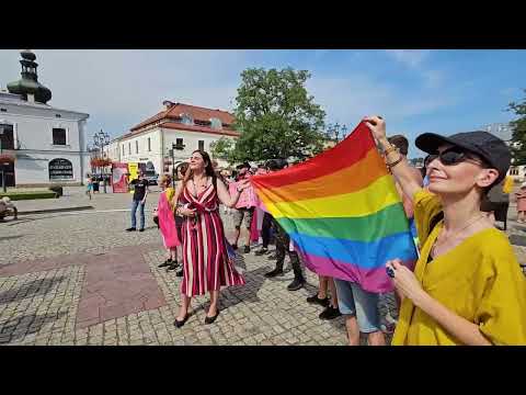 Krosno24.pl - I Marsz Równości w Krośnie (26.08.2023)