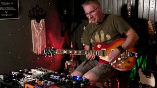 Improvisation sur les accords de &quot;Cortez the killer&quot; de Neil Young...