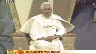 Kelly Clarkson-Ave Maria