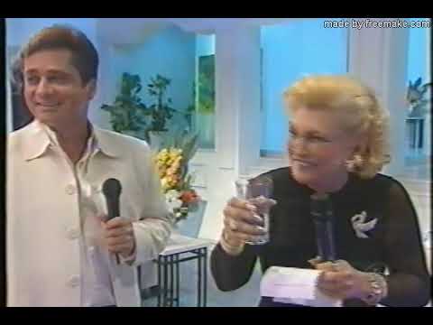 Programa Hebe Camargo | Leonardo se apresenta na Hebe, após a morte do irmão Leandro 03/08/1998 SBT