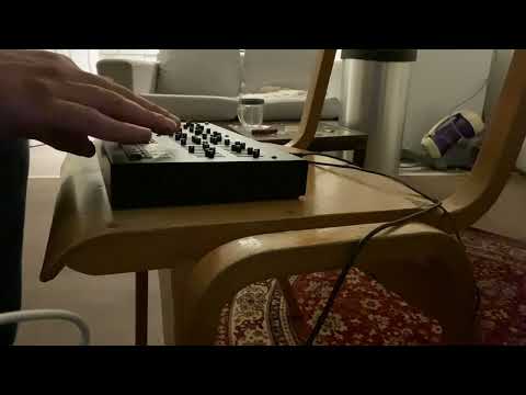 Blast beats. doing minimal techno  with some mangling at the end. Enjoy 😉