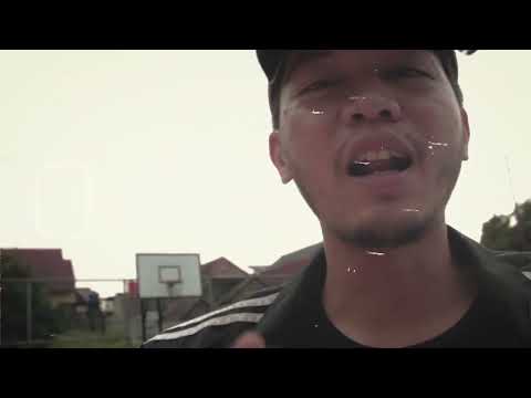 Adam Maestro - Fiksi Fix Sih (Official Music Video)