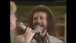 David Frizzell &amp; Shelley West   I Just Came Here To Dance   1981