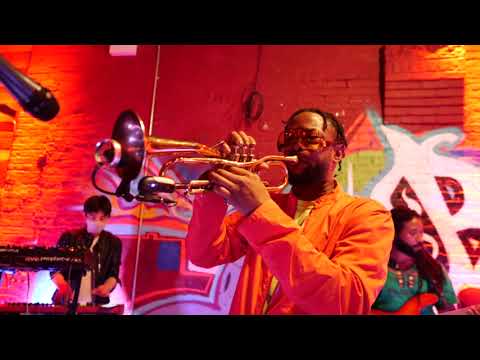 Maurice Brown Live at Now & Then May 13th Clip 3