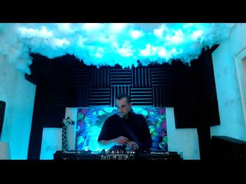 BLUR-Events pres. DENNIS KIEFERLE @Easter Rumble Session 21