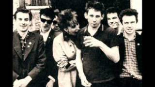 The Pogues - Whiskey you&#39;re the Devil